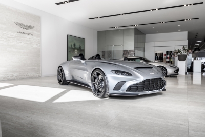 De Aston Martin V12 Speedster nu ook in Nederland