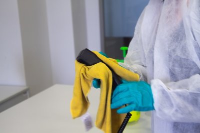 Schoonmaakmiddelen hebben elk hun eigen functie