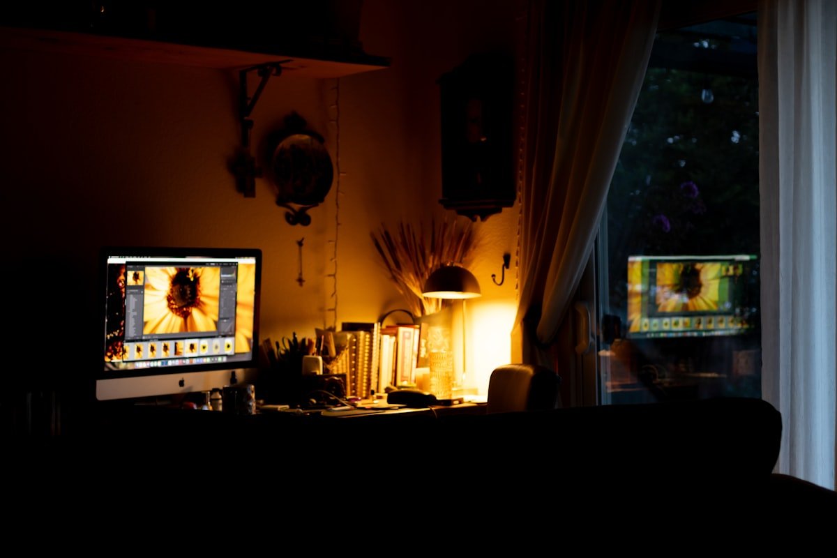 Je bureau heeft nog maar drie dingen nodig